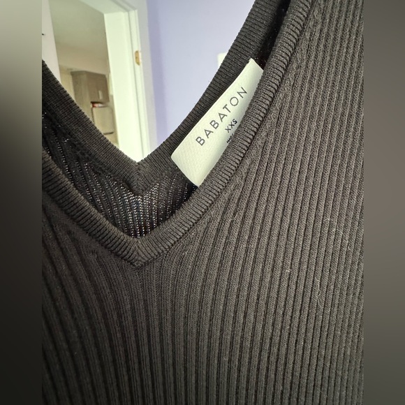 Aritzia | Babaton Midi Dress - Picture 3 of 3